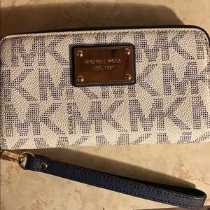 Michael Kors wallet